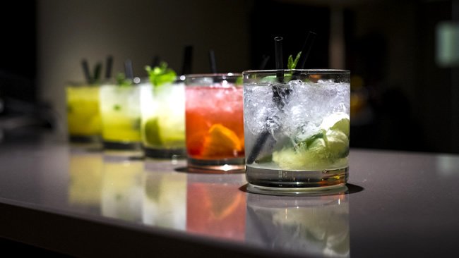 cocteles para eventos bogota - cocteles para fiestas - cocteles para fiestas de 15 años - cocteles sencillos y economicos para fiestas - cocteles para fiestas sencillos - barman a domicilio bogota - barman show bogota - servicio de bartender a domicilio - barman para fiestas bogota - evento de coctel - como organizar un evento tipo coctel - organizadores de evento coctel en bogota - servicio coctel caracteristicas y precios - coctel empresarial